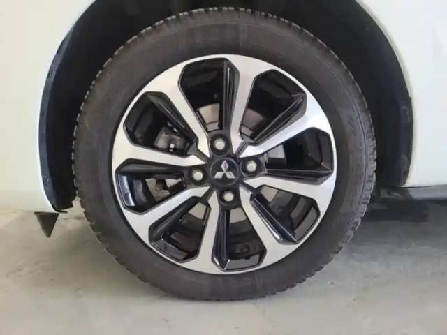 Mitsubishi Space Star 1.2 mivec 71ch red line edition 2022 — photo 15