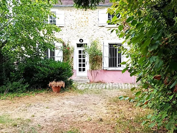 Maison 10 pièces 204 m²