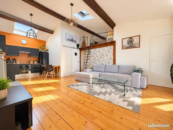 Appartement Pignan, 58 m² 3 pièces rénové avec terrasse