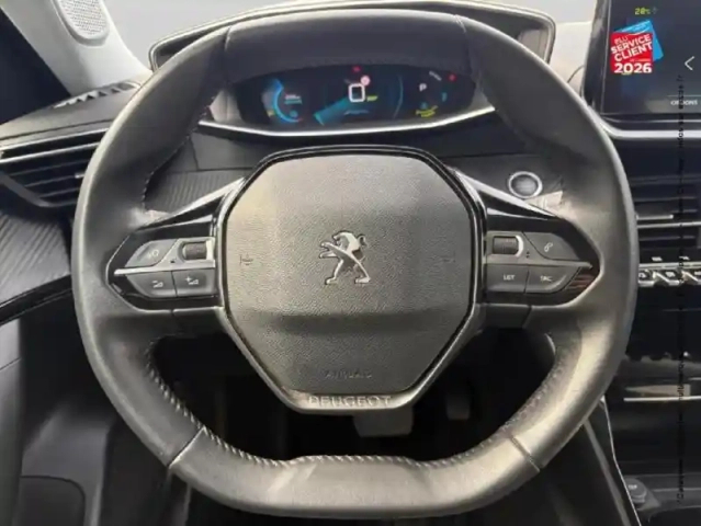 Peugeot 2008 e- 136ch allure pack — photo 12