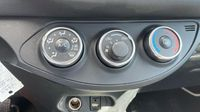 Toyota Yaris 70 VVT-i France 5p MY19 — photo 27