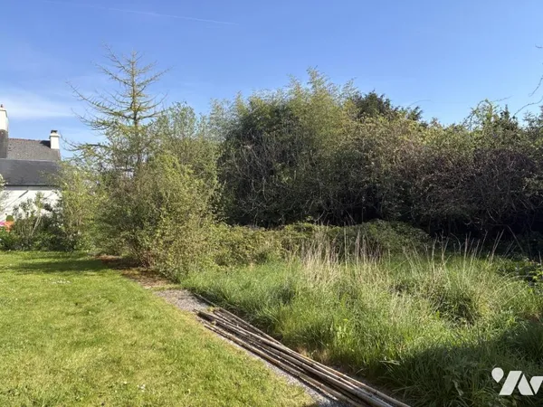 Terrain 840 m²