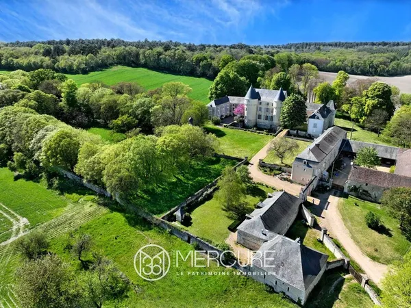 Château 33 pièces 1290 m²