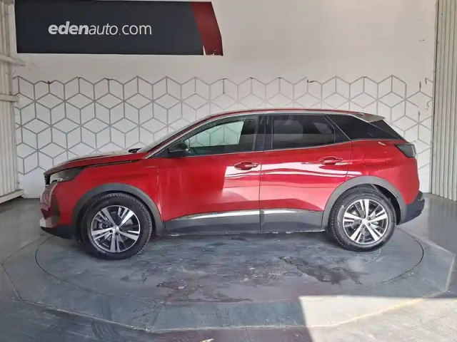 Peugeot 3008 hybrid 180 e-eat8 — photo 1