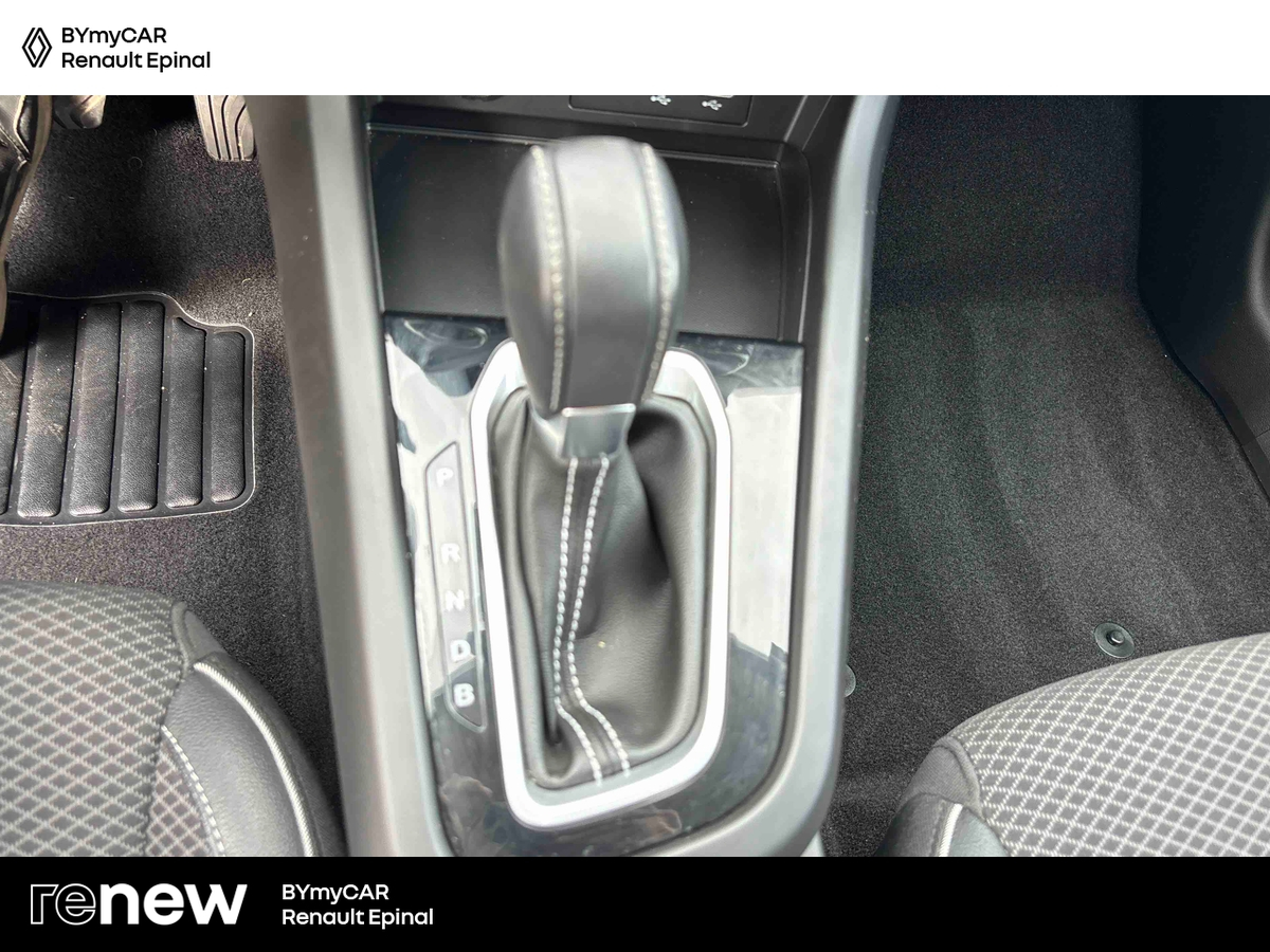 Renault Arkana E-Tech 145 - 21B — photo 22
