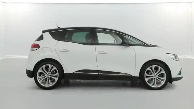 Renault Scenic dci 110 energy — photo 15