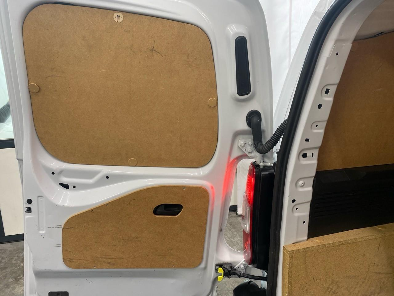 Citroën Berlingo van taille m 650kg bluehdi 100 s&s bvm6 — photo 25