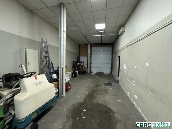 LOCAL D'ACTIVITE 479 m² ECHIROLLES