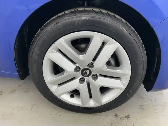 Renault Clio blue dci 100 ch gsr2 — photo 39