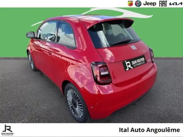 Fiat 500 e 118ch pack confort my23 — photo 8