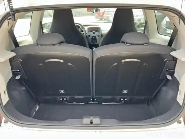 Peugeot 108 vti 72 active s&amp;s 4cv 3p — photo 6