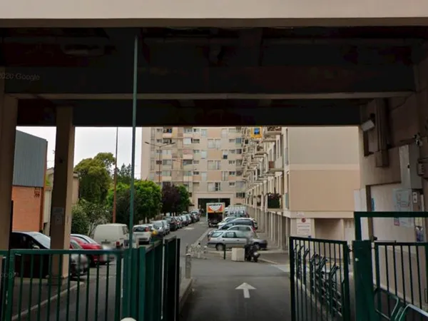 Garage boxé sécurisé