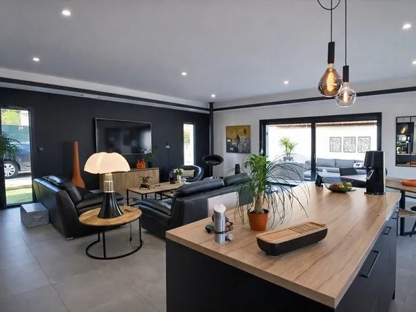 Villa plain pied contemporaine, 3 chambres, piscinable, climatisation, suite parentale, garanties dé