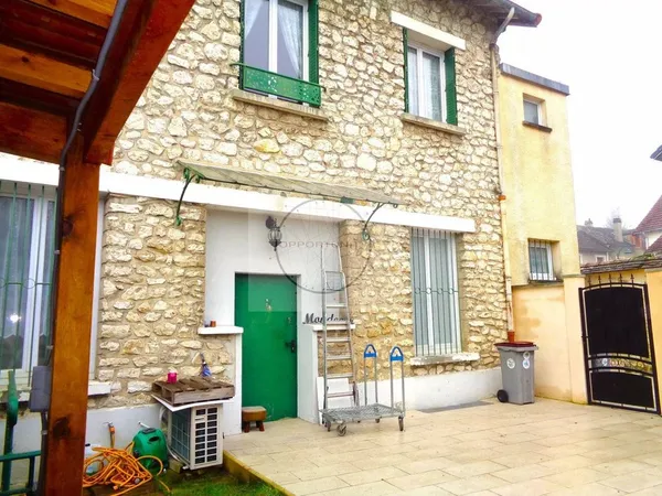 Immeuble de rapport 6 pièces 145 m²