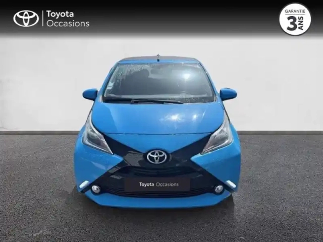 Toyota Aygo 1.0 vvt-i 69ch x-wave 3 x-shift 5p — photo 2