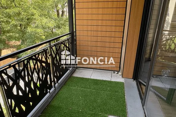 Studio 1 pièce 25 m²