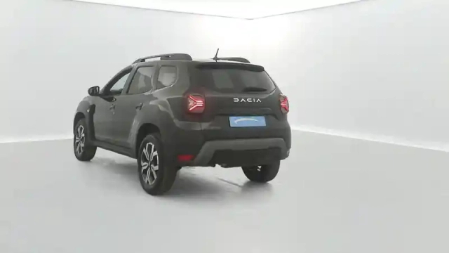 Dacia Duster blue dci 115 4x2 — photo 29