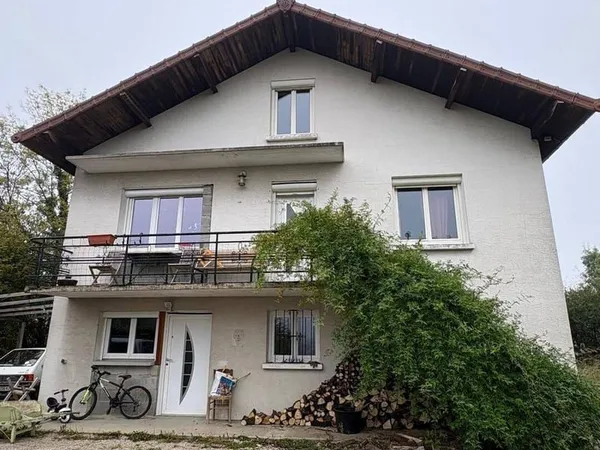 Maison 8 pièces 163 m²