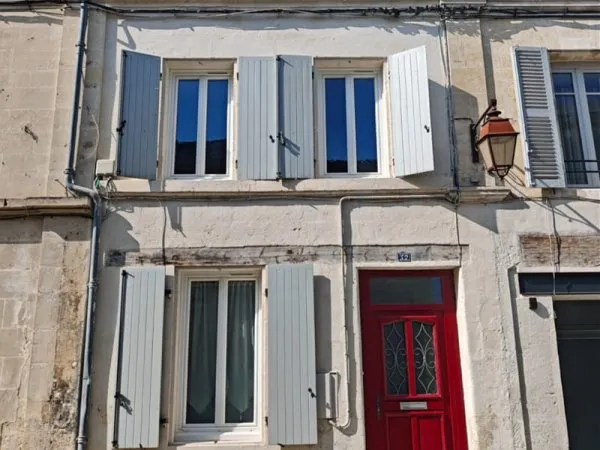 Maison de bourg avec jardin