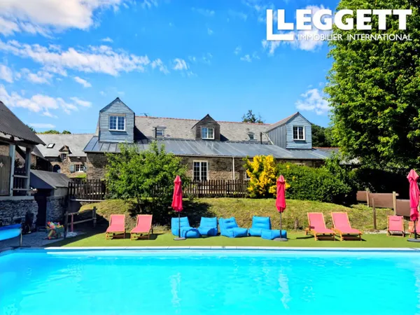 Domaine touristique & événementiel clé en main ? 30 couchages ? Cadre naturel exceptionnel ? Fort po