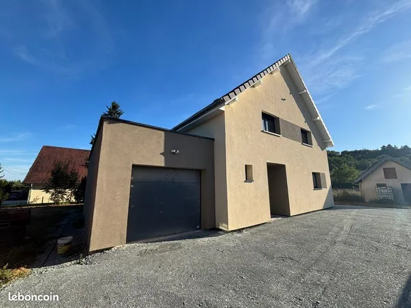 Maison neuve 149 m² à Anjoutey - Terrain 8,95 ares - SANS FRAIS D'AGENCE
