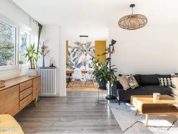 Appartement 4 pièces 72 m² - Annecy / Gendarmerie / Plaine