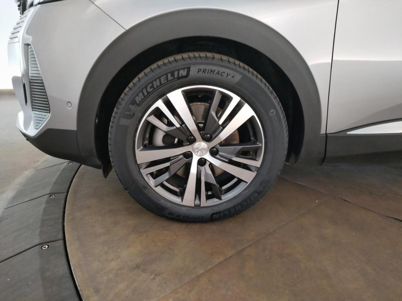 Peugeot 3008 plug-in hybrid 180ch allure pack e-eat8 — photo 14