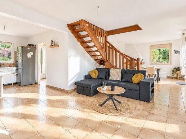 Maison de plain-pied 5 pièces 98 m²