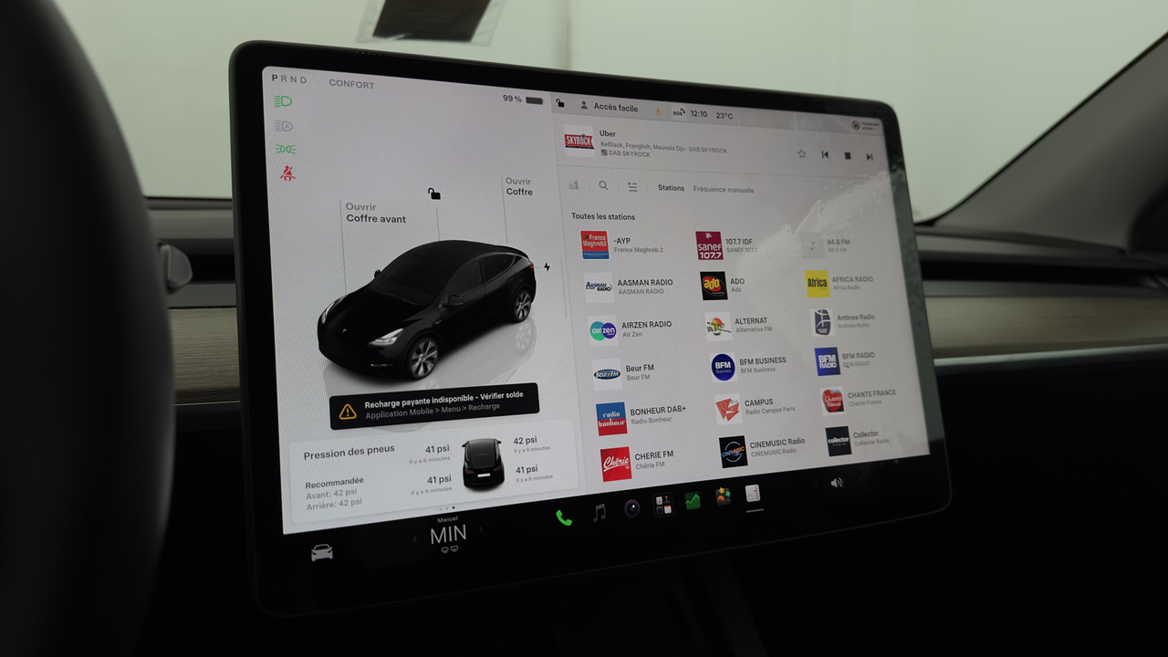 Tesla MODEL Y Standard RWD — photo 26
