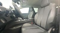Peugeot 3008 HYBRID 225ch Allure Pack e-EAT8 — photo 9
