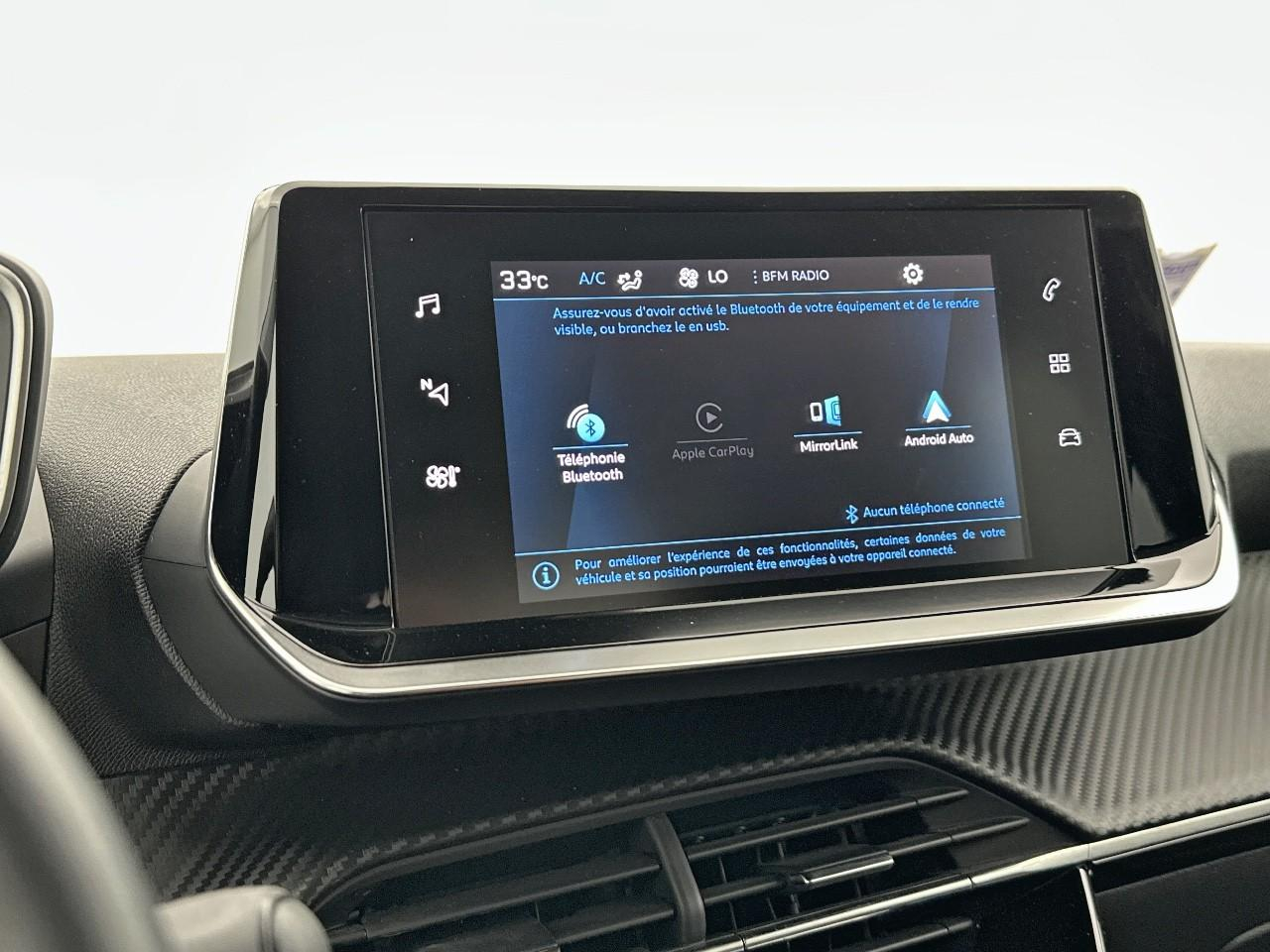 Peugeot 2008 puretech 130 s&s eat8 allure pack — photo 23