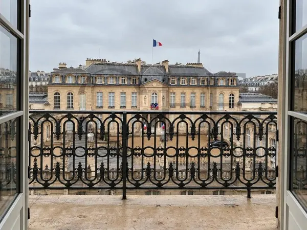 Vends t2 - 80 m² - Paris 8Eme