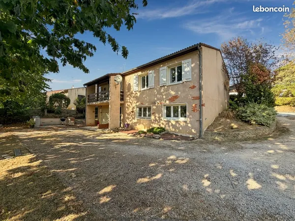 Maison 5 pièces 136 m²