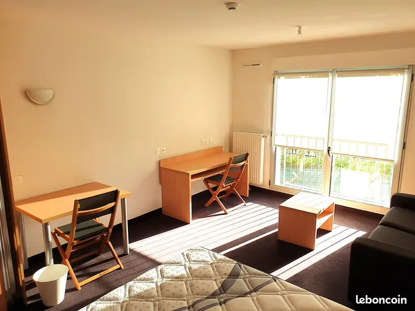 Studio 28 m2 appartement meublé - BLOIS Secteur prisé