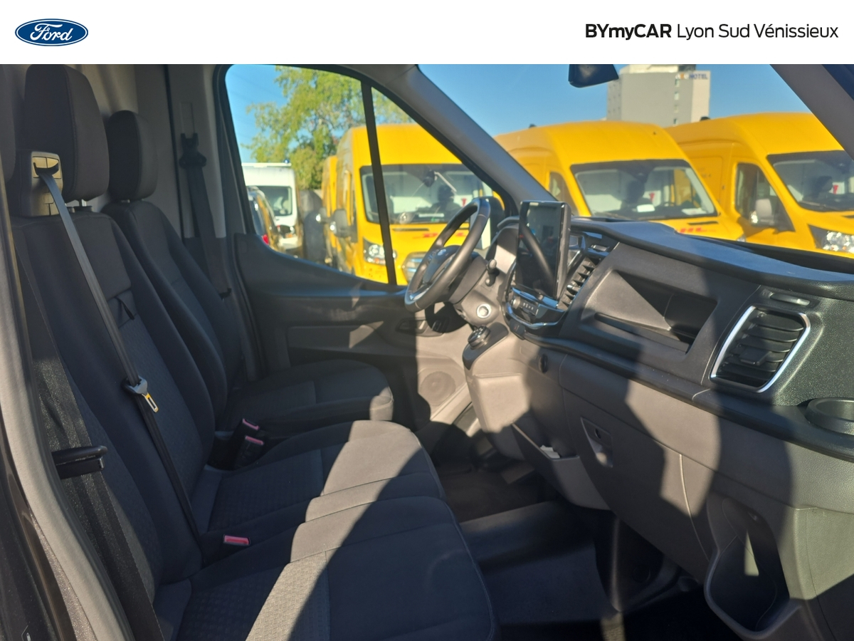 Ford E-TRANSIT FGN 390 L2H2 184 CH BATTERIE 75 KWH — photo 17