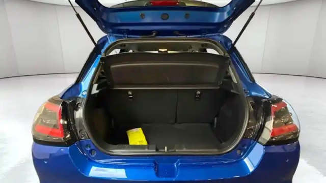 Suzuki Swift 1.2 dualjet hybrid — photo 5