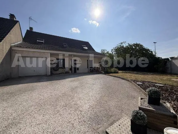 Maison 7 pièces 142 m²