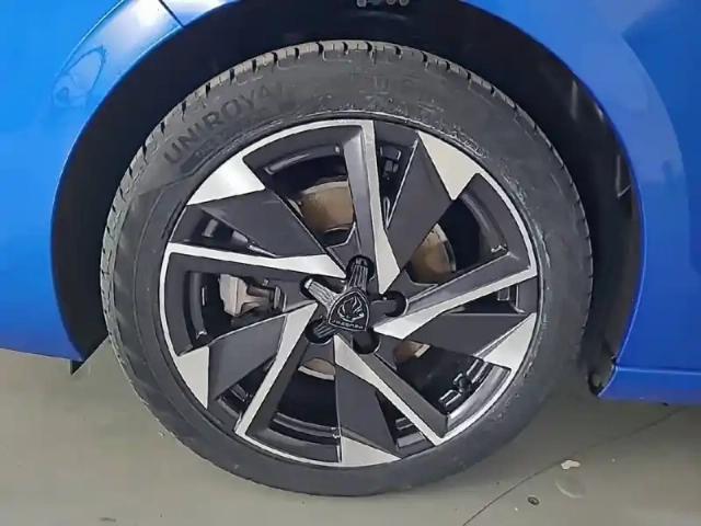 Peugeot 308 bluehdi 130ch s&amp;s bvm6 — photo 41