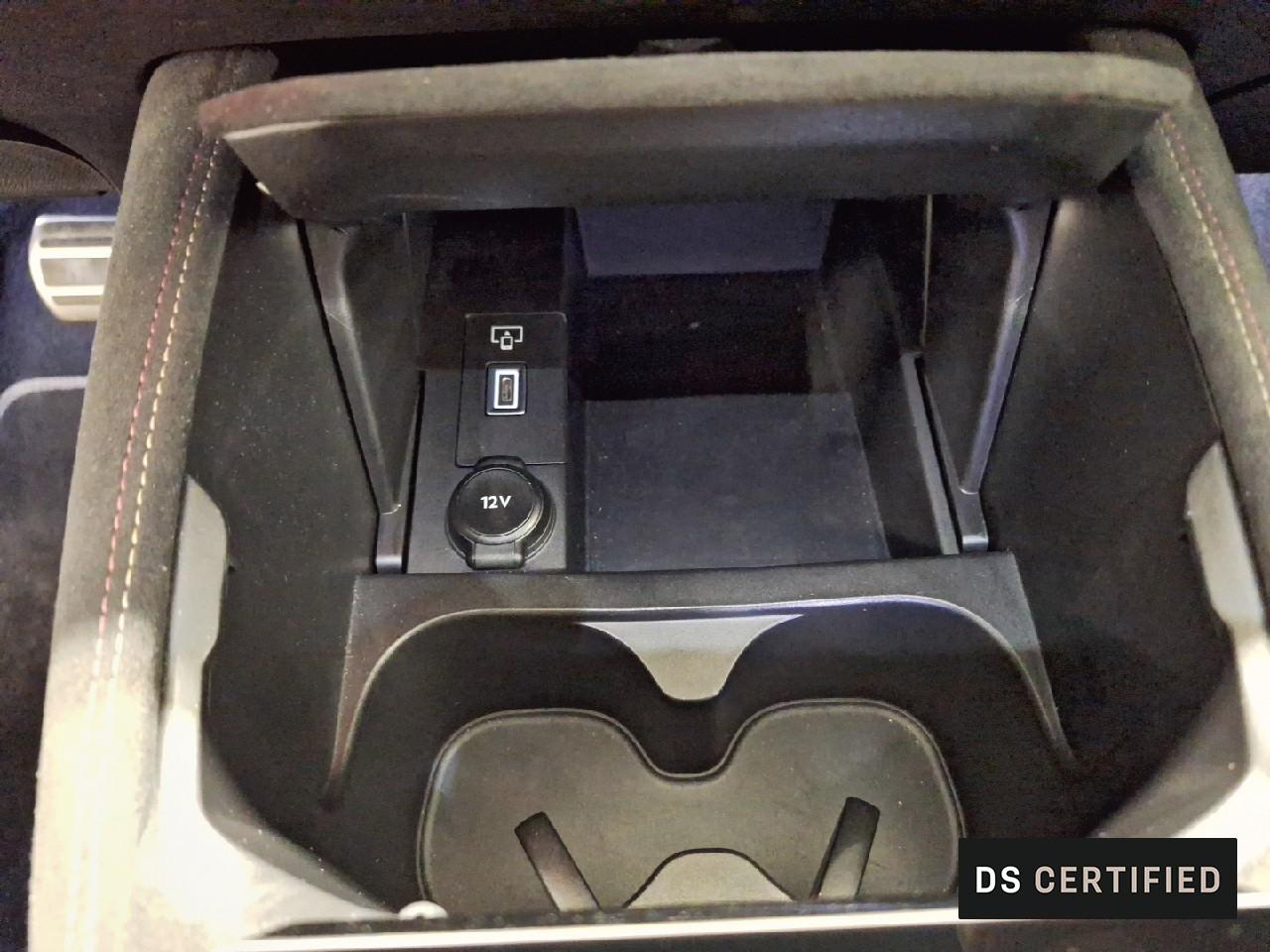 Ds Ds 4 hybride e-tense 225 eat8 performance line+ — photo 17
