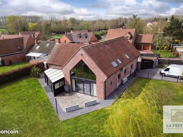 Propriété 10 pièces 280 m²