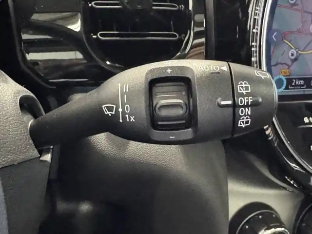 Mini Mini hatch 3 portes cooper 136 ch dkg7 — photo 34