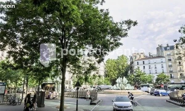 Local commercial 93 m²