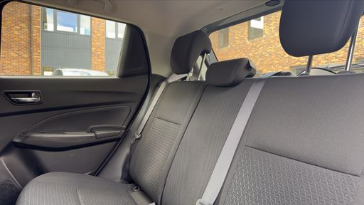Suzuki Swift 1.2 Dualjet 83 Hybrid - Pack – 2024 – 18695 km – Hybride essence – Boîte Manuelle — photo 31