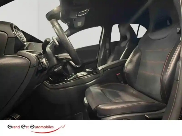 Mercedes Classe A 180 136ch amg line 7g-dct — photo 11