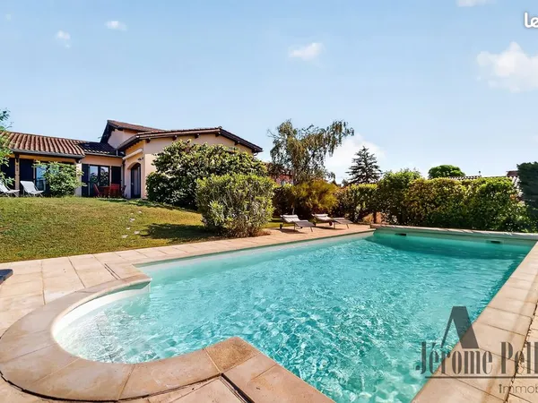 Maison 7 pièces 198 m²
