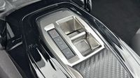 Peugeot 2008 1.2 PureTech 130ch S&S Allure Pack EAT8 — photo 14