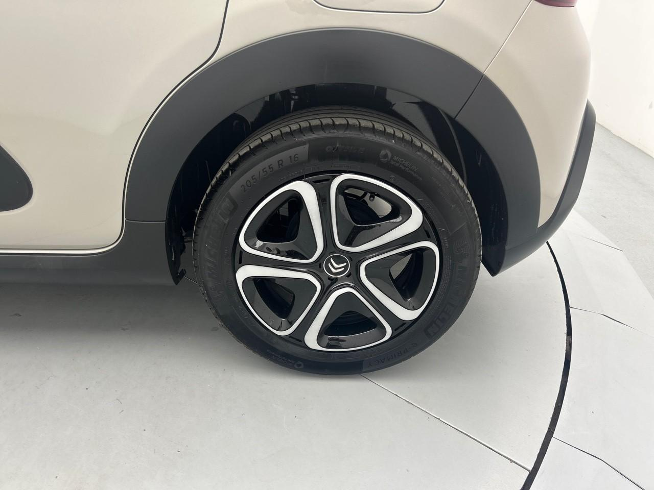 Citroën C3 puretech 83 ch bvm5 plus — photo 16