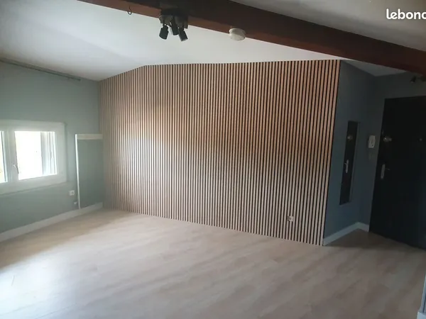 Joli T2 de 32.2 m² refait à neuf CV St Rémy de Provence