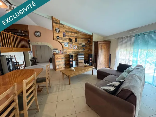 Maison familiale avec climatisation réversible