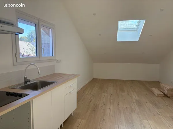 Belley, Appartement T2 en duplex